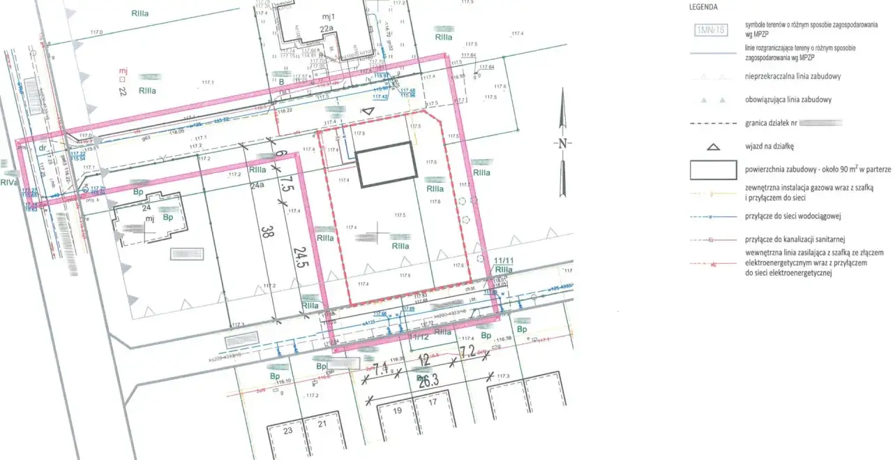 Plan zabudowy z oznaczeniami działek, budynków (Bp), przyłączy (gaz, woda, kanalizacja, prąd) i linii zabudowy.